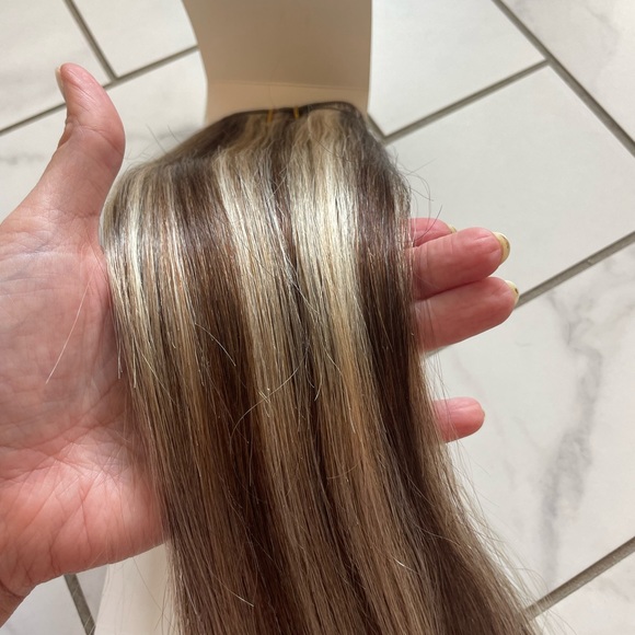 5 packs of 100% Remy Human extension hair Weft 
16 inches/ color P4/60/ 100grams - Picture 6 of 7